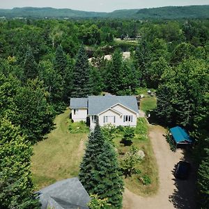 Le Chalet Jaune Sur La Mastigouche Apartment Mandeville Exterior photo