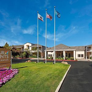 Four Points By Sheraton Pleasanton Hotel Exterior photo