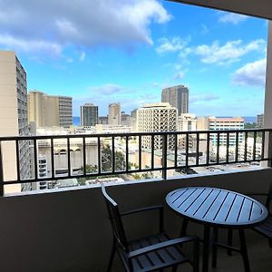 Royal Kuhio 1710 - Spacious Studio With Stunning Ocean City Views In The Heart Of Waikiki! Villa Honolulu Exterior photo