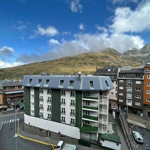 Immodelpas Lake Placid Apartment Sant Joan de Caselles Exterior photo