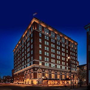 The Yorktowne Hotel, Tapestry Collection By Hilton Exterior photo