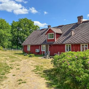 Cozy Home In Vittsjoe With House A Panoramic View Exterior photo