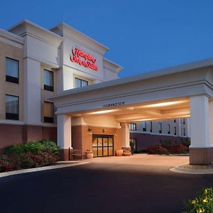 Hampton Inn & Suites Chicago/Saint Charles Exterior photo