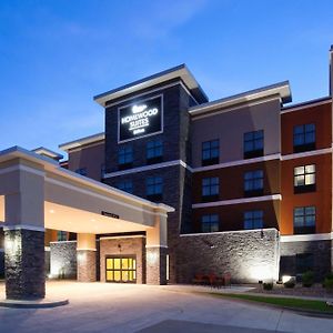 Homewood Suites Davenport Bettendorf Exterior photo