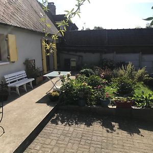 Au Bol D'Eire Bed & Breakfast Montreuil-sur-Breche Exterior photo