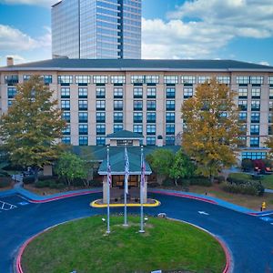 Hilton Garden Inn Atlanta Perimeter Center Exterior photo