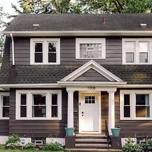 The 1920'S Dutch Colonial - Highland Square Villa Akron Exterior photo