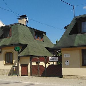 Penzion Weinerovka Varin Hotel Zilina Exterior photo