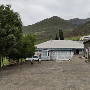 Xinaliq Qonaq Evi Hotel Exterior photo