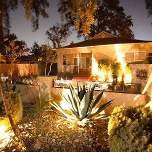 Seq Parks-House With Hot Tub Fire Pit Koi Pond Outdoor Kitchen Villa Visalia Exterior photo