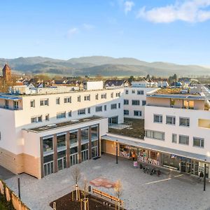 Empire Living: Denzlingen Marktplatz Aparthotel Exterior photo