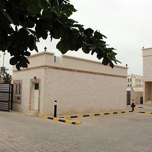 Al Noor Plaza Apartment Salalah Exterior photo