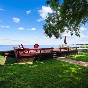 Restored Historic Log Cabin & Deck On Lake Erie Villa Luna Pier Exterior photo