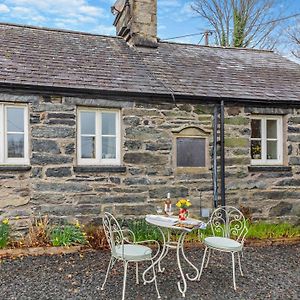 2 Bed In Betws-Y-Coed 55429 Villa Yspytty-Ifan Exterior photo