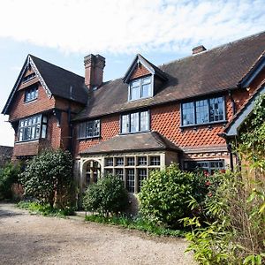 Large Country House In Ashdown Forest Villa Tyes Cross Exterior photo