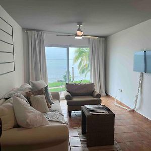 Beachfront Luxury Apartment Aguada Exterior photo