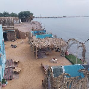 Perry'S Island Camp Al Mezina Bed & Breakfast Nuweiba Exterior photo