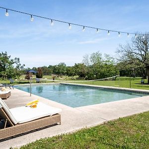 Upstay - Family Farmhouse In Southwest Austin Exterior photo