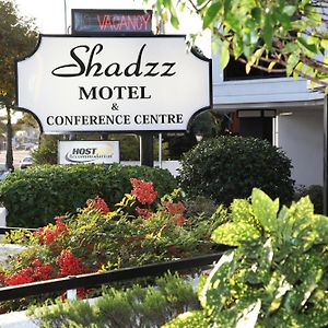 Shadzz Motel Palmerston North Exterior photo