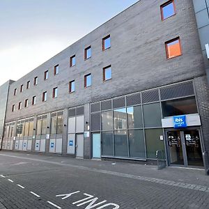 Ibis Budget Swindon Hotel Exterior photo