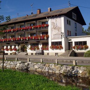 Hotel-Gasthof Zum Dragoner Peiting Exterior photo