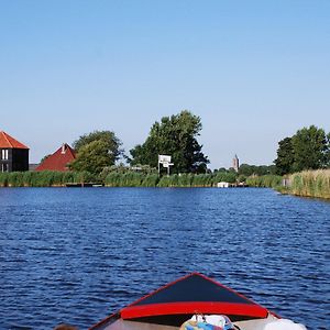 Hoeve Meerzicht Bed & Breakfast Monnickendam Exterior photo