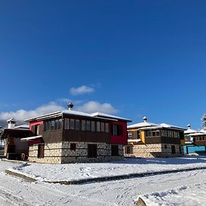 Vilno Seliste Batashki Han Hotel Tsigov Chark Exterior photo