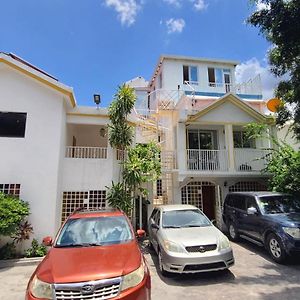 One Bedroom Suite In Peguy-Ville Port-au-Prince Exterior photo