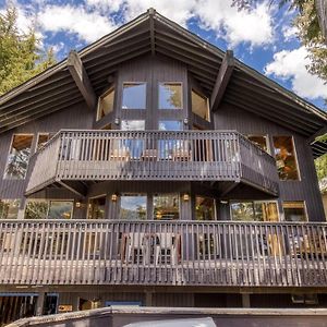 Great Blue Lodge - Spacious Ski Lodge, Hot Tub, Sauna, Game Room & More Government Camp Exterior photo