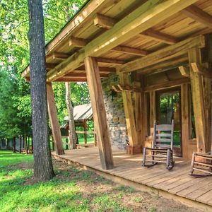 Charming Bunkhouse, Private Porch, Double Shower Apartment Franklin Exterior photo