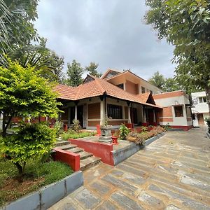 'Vrindavan' In Heritage City Mysuru Villa Exterior photo