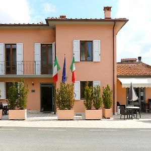 Hotel Il Monte Monte San Savino Exterior photo