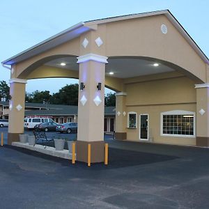 Continental Inn And Suites Nacogdoches Exterior photo