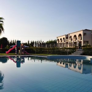 Arta Palace Hotel Exterior photo