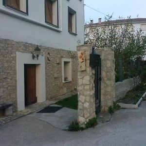 Casa Rural Fuentetrigo Hotel Brizuela Exterior photo