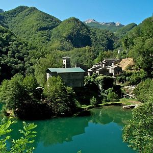 Borgo Isola Santa Guest House Exterior photo