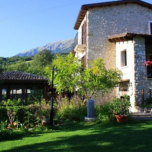 Locanda Del Barone Hotel Caramanico Terme Exterior photo