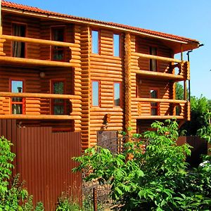 Green Style Hotel Kyiv Exterior photo