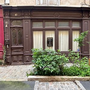 Epicerie Vieille Du Puy En Velay Hotel Le Puy-en-Velay Exterior photo