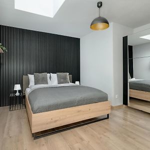 Apartament W Stylu Loft Antresola & Balkon Poznan By Noclegi Renters Exterior photo