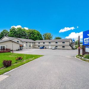 Americas Best Value Inn Marquette Exterior photo