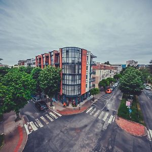 City Center Apartments Kurdzhali Exterior photo