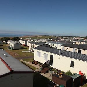 Red Lion Holiday Park Hotel Arbroath Exterior photo