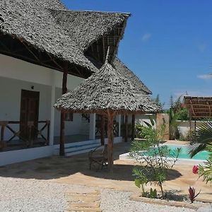 Luxueuse Villa Dikoni Exterior photo