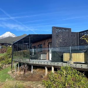 Mangorei Heights - New Plymouth Bed & Breakfast Exterior photo