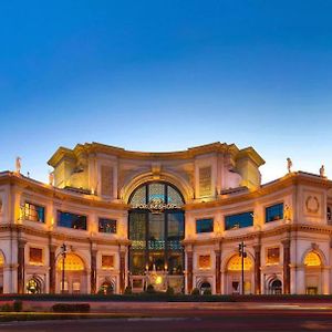 Caesars Palace Las Vegas By Suiteness Exterior photo