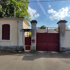 La Perchonniere Hotel Mamers Exterior photo