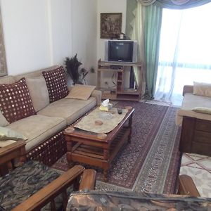 شقه رائعه بشاطىء النخيل Apartment Alexandria Exterior photo