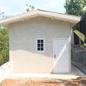 Kost & Homestay Teman Alam Srondolwetan Exterior photo