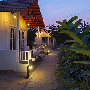 Malgudi Farms Hotel Bangalore Exterior photo